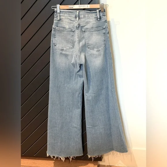 Frame Le Palazzo jeans. Size 25. Great condition and very flattering! - Picture 9 of 9